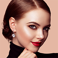 Arc és szem sminkek, rúzsok